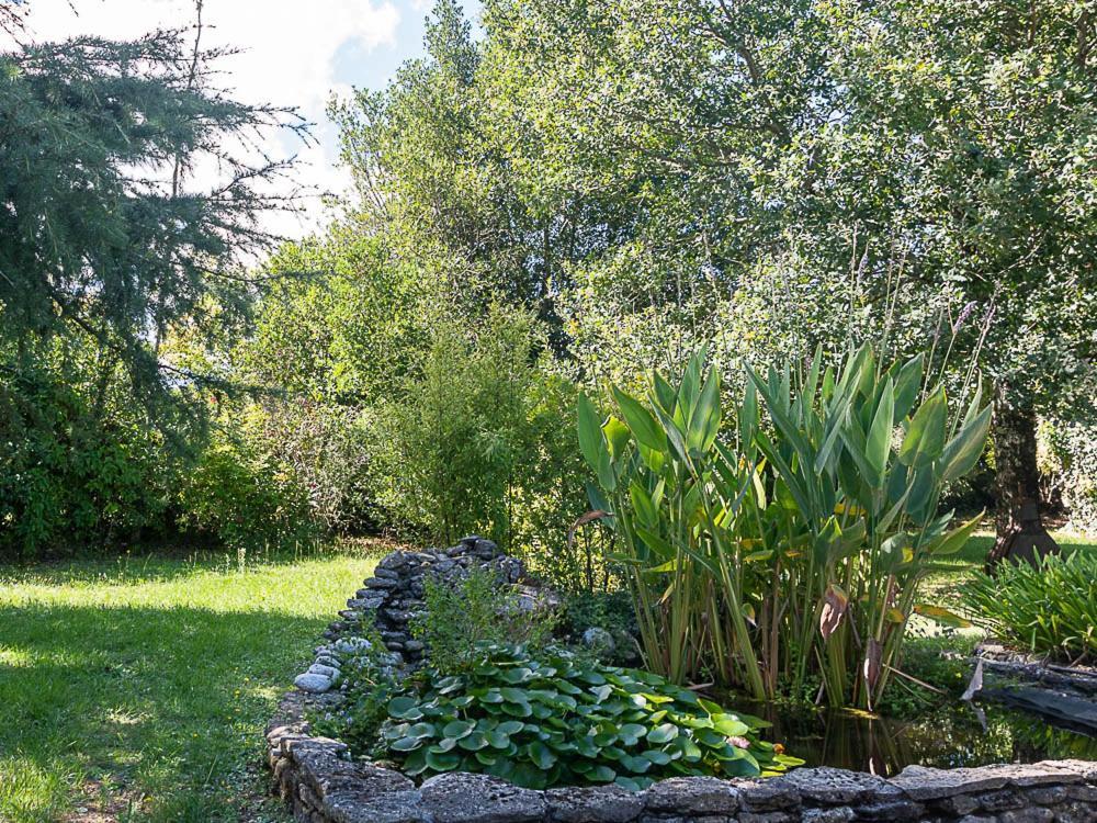 Au Detour Des Vignes Bed & Breakfast Ordonnac Eksteriør bilde
